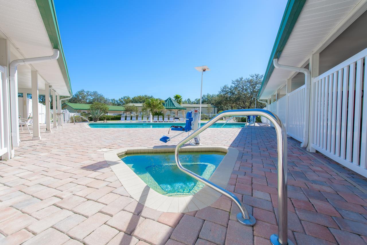 Red Oaks Villa Bushnell Екстериор снимка